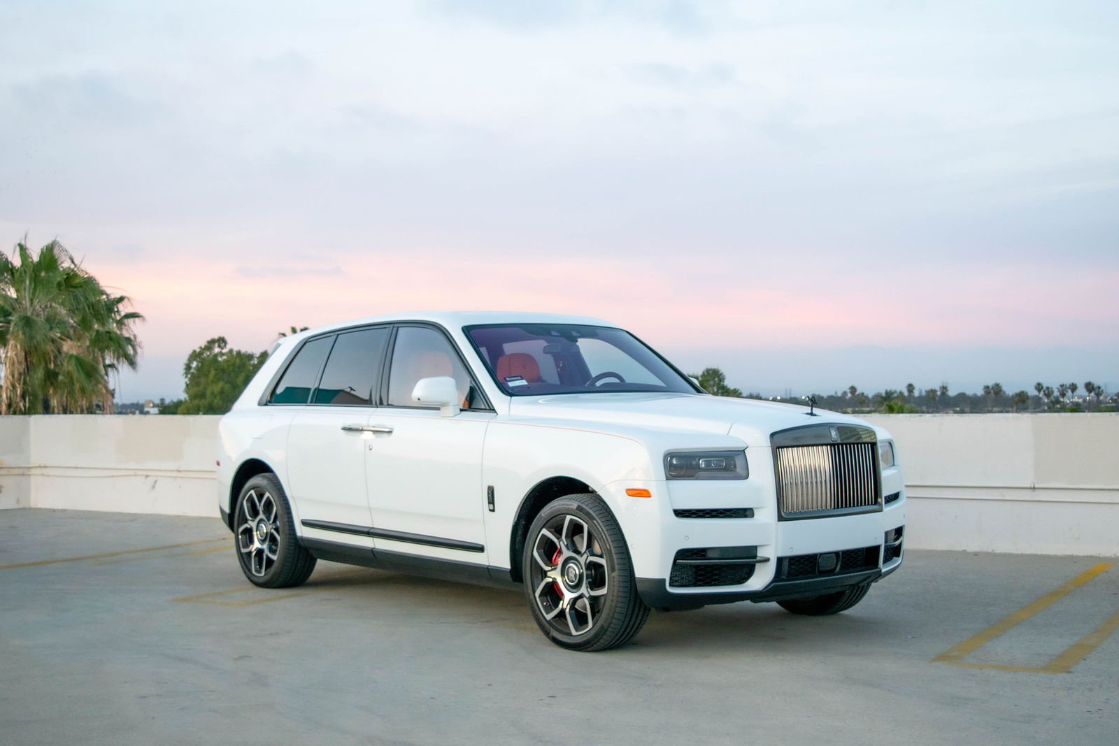 White Rolls-Royce Cullinan
